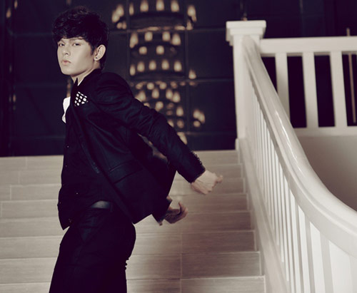 200 diễn viên,quần chúng,V.Music,single,nhóm nhạc
