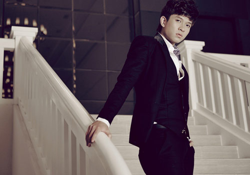 200 diễn viên,quần chúng,V.Music,single,nhóm nhạc