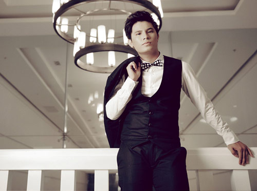 200 diễn viên,quần chúng,V.Music,single,nhóm nhạc