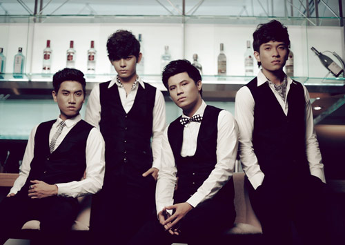 200 diễn viên,quần chúng,V.Music,single,nhóm nhạc