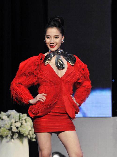 Thanh Hằng,Dương Yến Ngọc,người đẹp