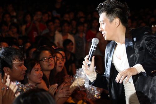 Khổng Tú Quỳnh,Nam Cường,Ngô Kiến Huy,bạn trai,liveshow