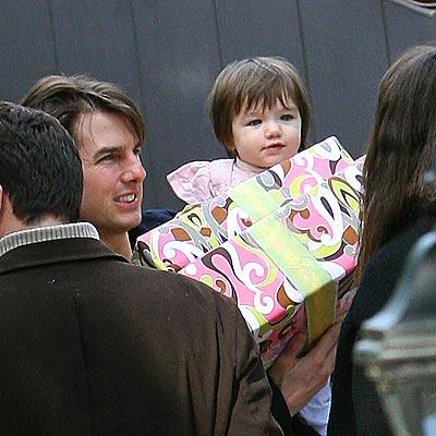 Suri Cruise,sao nhí,con người nổi tiếng