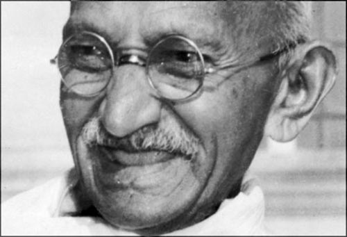 ám sát,Martin Luther King,Mahatma Gandhi,Julius Caesar,Hoàng đế