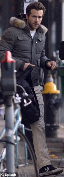 Jennifer Aniston,Jenni,diễn viên,minh tinh,Hollywood,quý bà,xinh đẹp,quyến rũ,quý phái