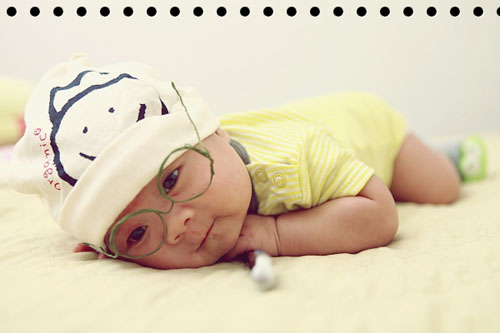 Bé Rio,Lý Hải,quý tử,ngộ nghĩnh,mắt kính Nobita,đáng yêu