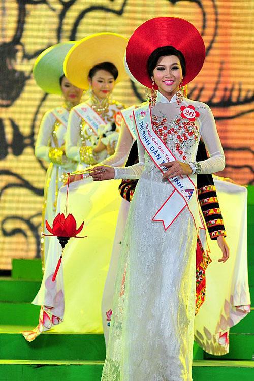Hoa hậu Các Dân tộc Việt Nam,các dân tộc,hoa hậu,Trương Thị May,tài năng,từ thiện
