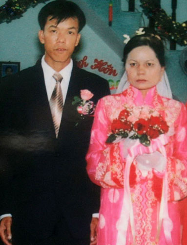 cô gái hóa bà lão,bà lão quảng nam,bệnh,ảnh cưới,già trước tuổi