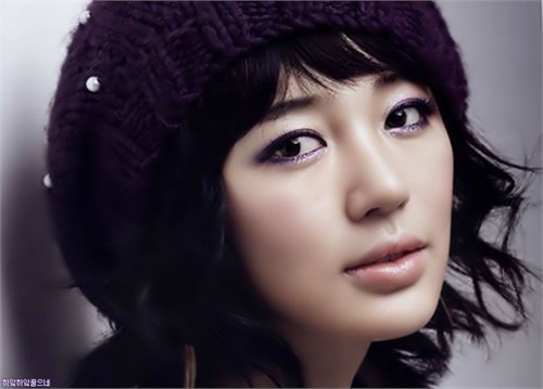 Sao Hàn, Ảnh đẹp của sao, Yoon Eun Hye, Song Hye Kyo, Park Bom, Đôi môi gợi cảm