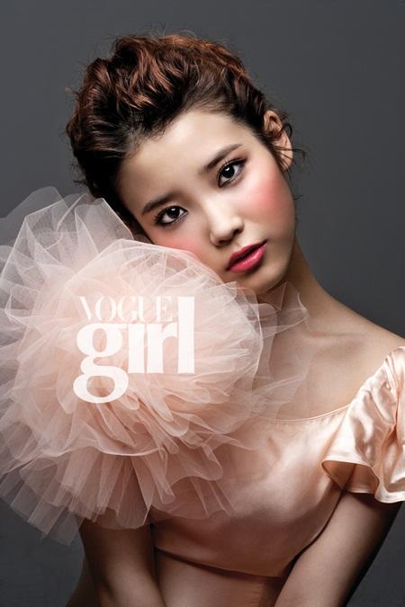 Sao Hàn, Ảnh đẹp của sao, Yoon Eun Hye, Song Hye Kyo, Park Bom, Đôi môi gợi cảm