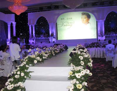 Giải trí, Nhạc Việt, Bão giá, Showbiz Việt, Sao Việt