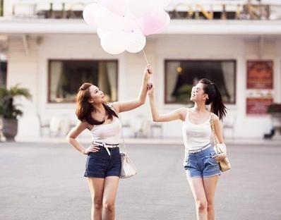 Quỳnh Thư, Ngọc Trinh, thời trang sao, thời trang mùa hè, thời trang