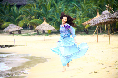 Trúc Diễm,váy, thời trang sao, phong cách, thời trang