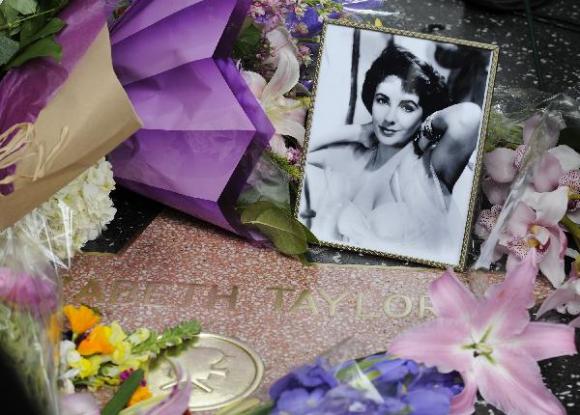 Hollywood, Elizabeth Taylor, qua đời, đám tang