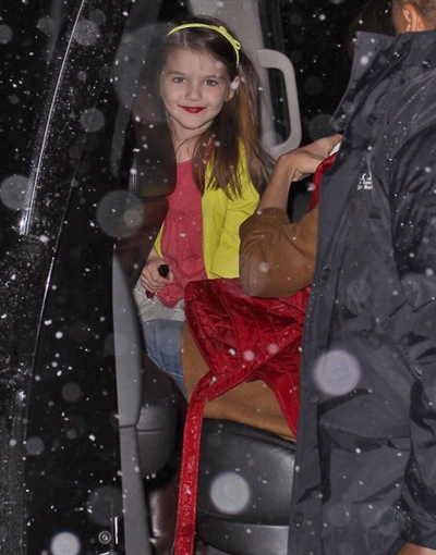 Suri, Katie Holmes, Sao Hollywood, Chuyện của sao, Gia đình sao, Sao Mỹ