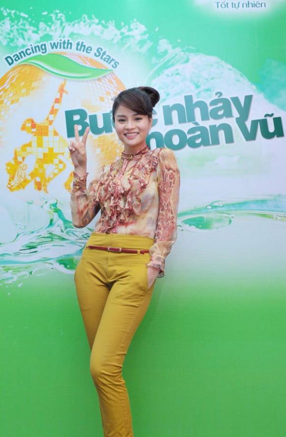 Bước nhảy hoàn vũ, thí sinh, nghệ sĩ, ca sĩ