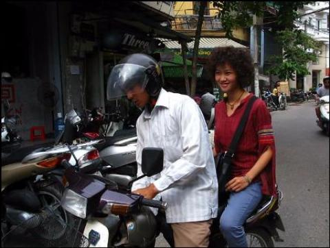 Giải trí, Chuyện của sao, Lê Cát Trọng Lý, Sao Việt, Bài hát Việt, Giải Cống hiến