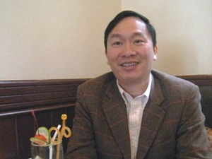 báo VietNamNet, Nguyễn Anh Tuấn, cố vấn, Harvard