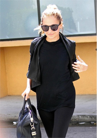 Nicole Richie, kính mắt, bộ sưu tập kính, thời trang sao, phụ kiện