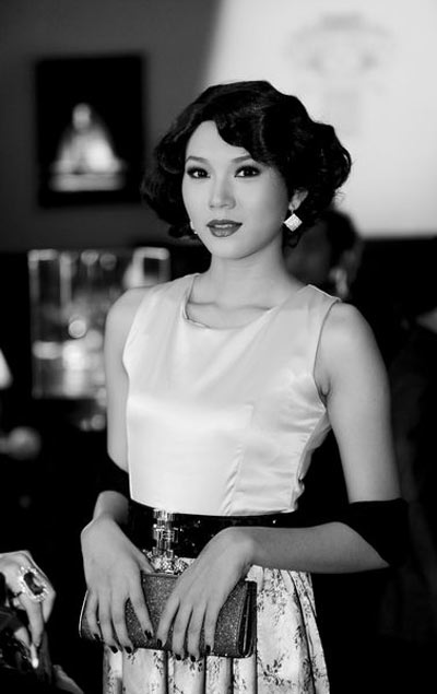 Ngọc Thạch, siêu mẫu, thời trang sao, thời trang dạ hội, thời trang