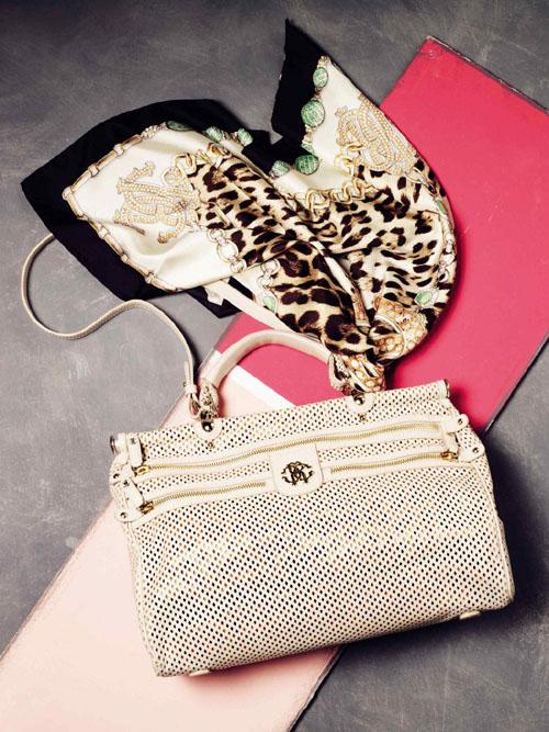 Roberto Cavalli, phụ kiện thời trang, bộ sưu tập phụ kiện, giày dép