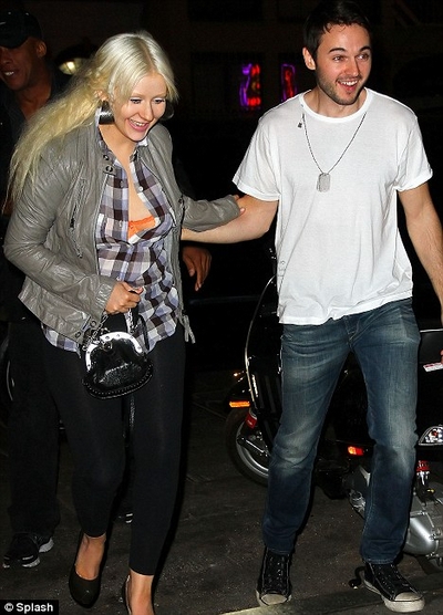 Christina Aguilera, Sao Hollywood, Chuyện của sao