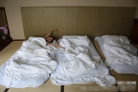 Thư Kỳ, Sao pose hình, Sao Hoa ngữ, Chuyện của sao
