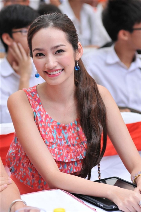 Trúc Diễm, Hà Nội, Thời trang sao, Hoa hậu, Thời trang