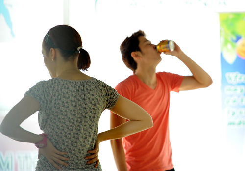Bước nhảy hoàn vũ, Huy Khánh, Sao Việt, Chuyện của sao