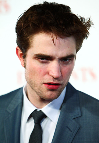 Robert Pattinson, Sao Hollywood, Chuyện của sao