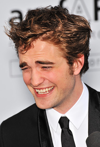 Robert Pattinson, Sao Hollywood, Chuyện của sao