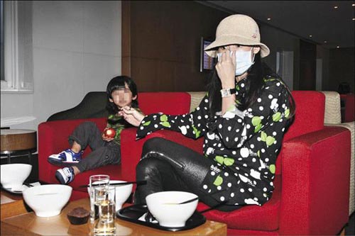 Tạ Đình Phong, Trương Bá Chi, Sao Hoa ngữ, Chuyện của sao, Gia đình sao, Scandal