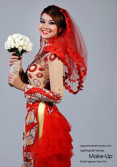Trần Kiều Ngân, áo dài, hoa hậu, trang phục dân tộc, thời trang