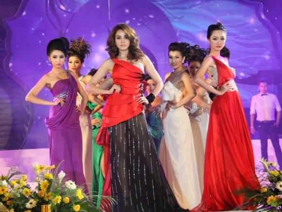 Tuấn Hà Lan, liveshow Chuyện của tóc, thời trang tóc, tóc đẹp