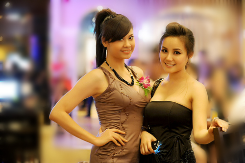 Hoa hậu Việt Nam, Thùy Dung, Sao Việt, Sao làm từ thiện