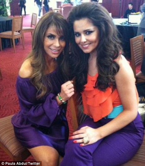 Cheryl Cole, The X Factor, Chuyện của sao, Sao làm từ thiện, Đấu giá từ thiện