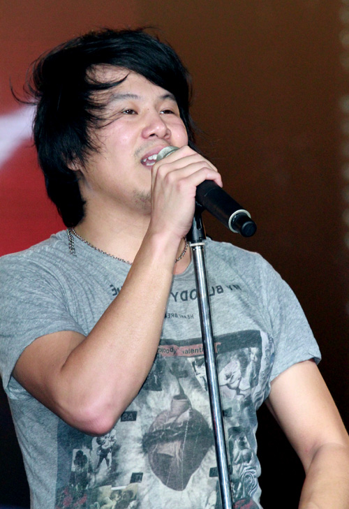 Đêm nghệ thuật Hennessy, Thanh Bùi, Alexandra Burke, American Idol, David Cook, Sao lưu diễn