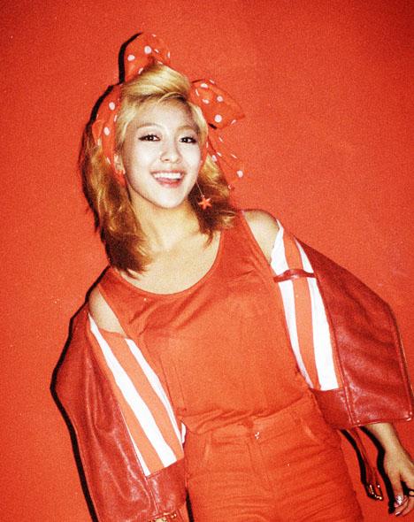 f(x), Nhóm nhạc Hàn Quốc, Single mới, Hot summer