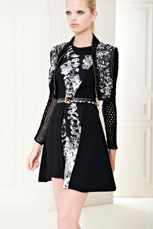 Versace, Bộ sưu tập thời trang, Thời trang mùa hè, Xu hướng, Thời trang