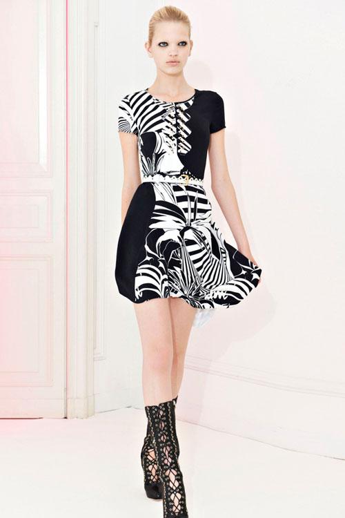 Versace, Bộ sưu tập thời trang, Thời trang mùa hè, Xu hướng, Thời trang