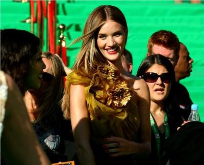 Transformers 3, Rosie Huntington-Whiteley, Thời trang sao, Thời trang Sao Hollywood, Thời trang