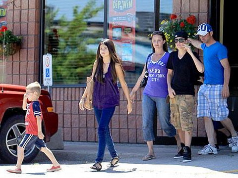 Justin Bieber, Selena Gomez, Chuyện tình sao, Cặp đôi Hollywood