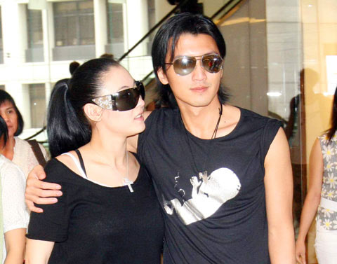 Tạ Đình Phong, Trương Bá Chi, Sao Hoa ngữ, Chuyện của sao, Gia đình sao, Scandal