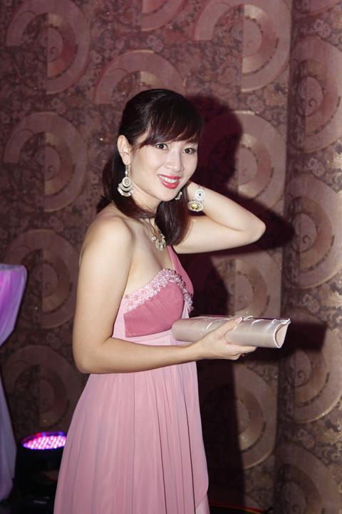 Sự kiện ảnh, Ngọc Quyên, Chung Thục Quyên, siêu mẫu, thời trang