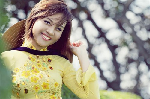 Đàm Thu Trang, Vietnam’s Next Top Model, Hoa hậu các dân tộc Việt Nam, Ảnh đẹp của sao