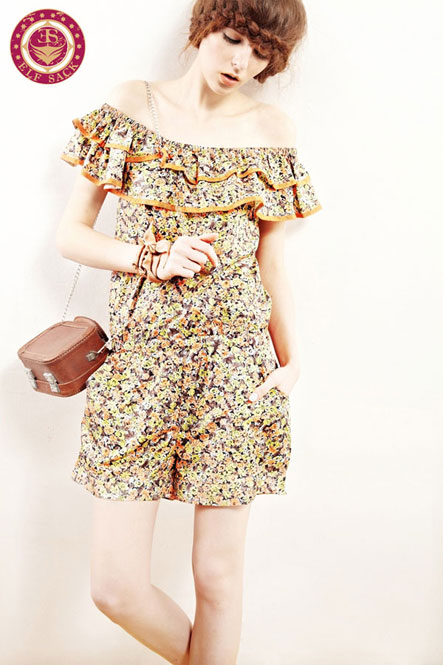 Xu hướng Retro, Phong cách Retro, Phụ kiện thời trang, Khuyên tai, Vòng, Thời trang
