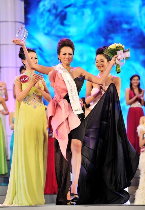 Cuộc thi sắc đẹp, Hoa hậu Việt Nam, Diễm Hương, Thùy Lâm, Ngọc Hân