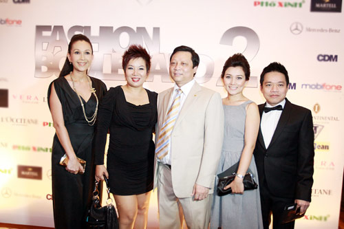 Fashion Boulevard 2, Giáng My,Thu Minh, Nathan Lee, Mỹ Lệ, Minh Hằng, Thời trang sao Việt, Phong cách, Thời trang