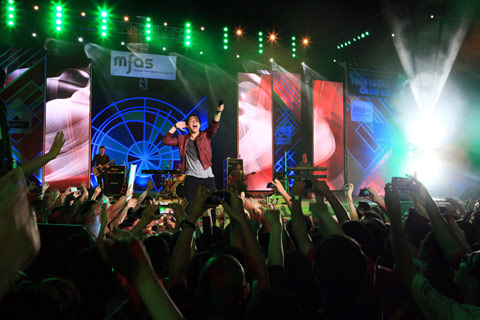 Idol Music Event 2011, David Archuleta, Á quân American Idol, Hồ Ngọc Hà, Văn Mai Hương, Uyên Linh, Noo Phước Thịnh