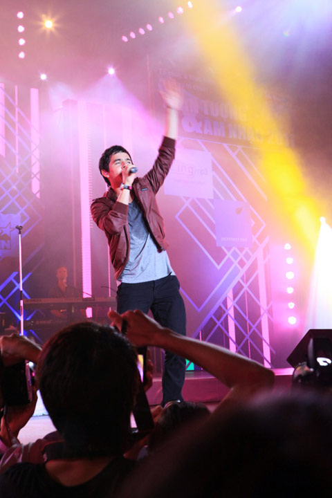 Idol Music Event 2011, David Archuleta, Á quân American Idol, Hồ Ngọc Hà, Văn Mai Hương, Uyên Linh, Noo Phước Thịnh